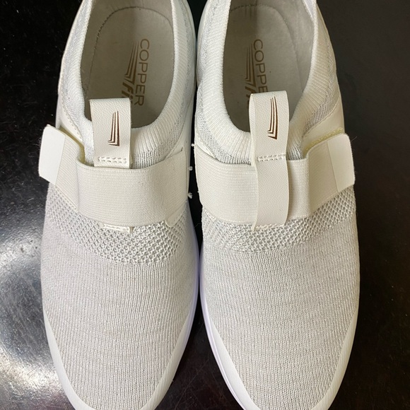 Copper Fit Shoes - Copper Fit comfort sneakers EUC sz 7